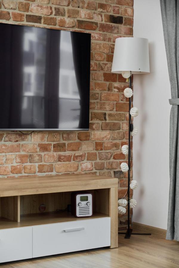 Spacious Apartment With Balcony Near The Slavic Hill Wroclaw By Renters Prestige Luaran gambar