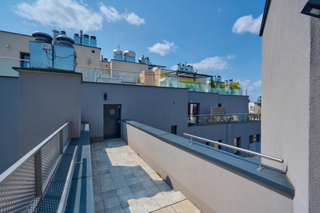 Spacious Apartment With Balcony Near The Slavic Hill Wroclaw By Renters Prestige Luaran gambar