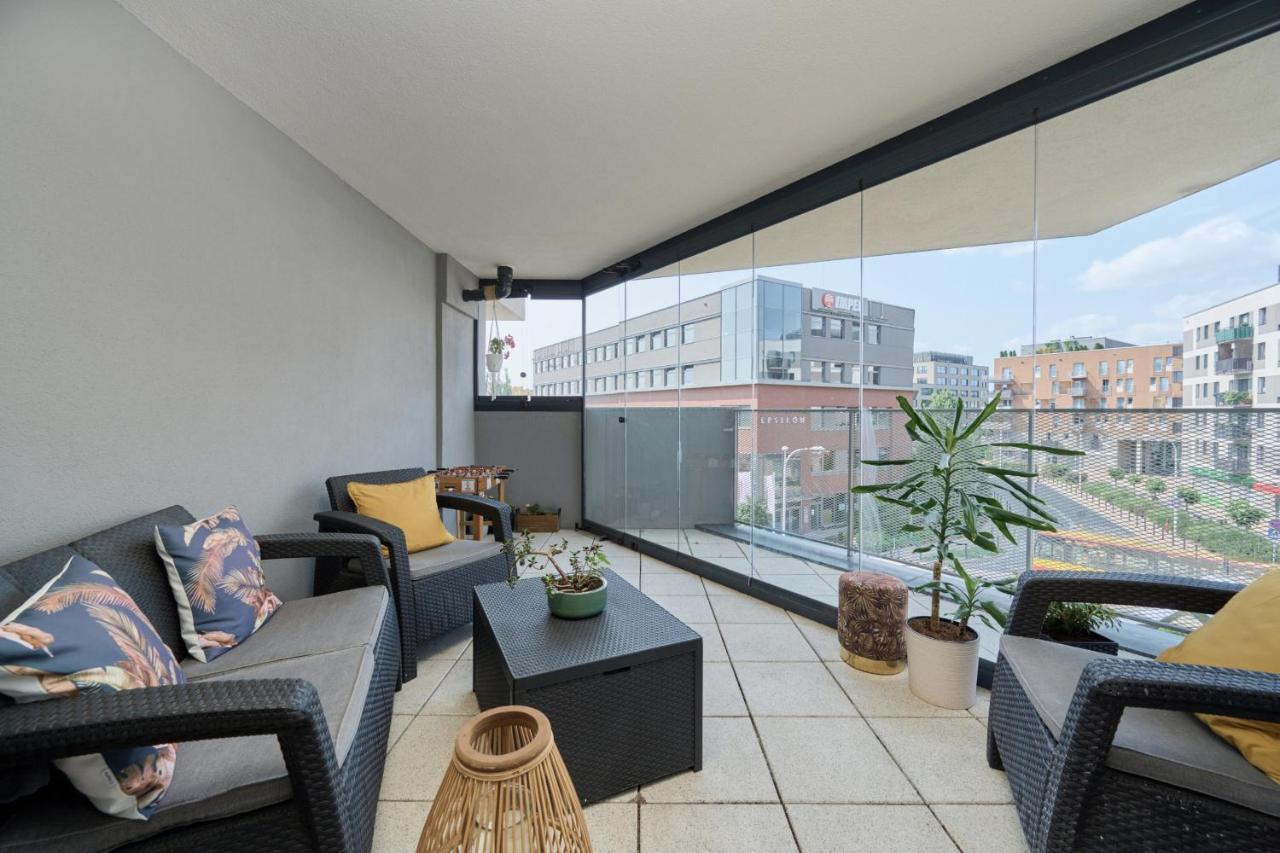 Spacious Apartment With Balcony Near The Slavic Hill Wroclaw By Renters Prestige Luaran gambar